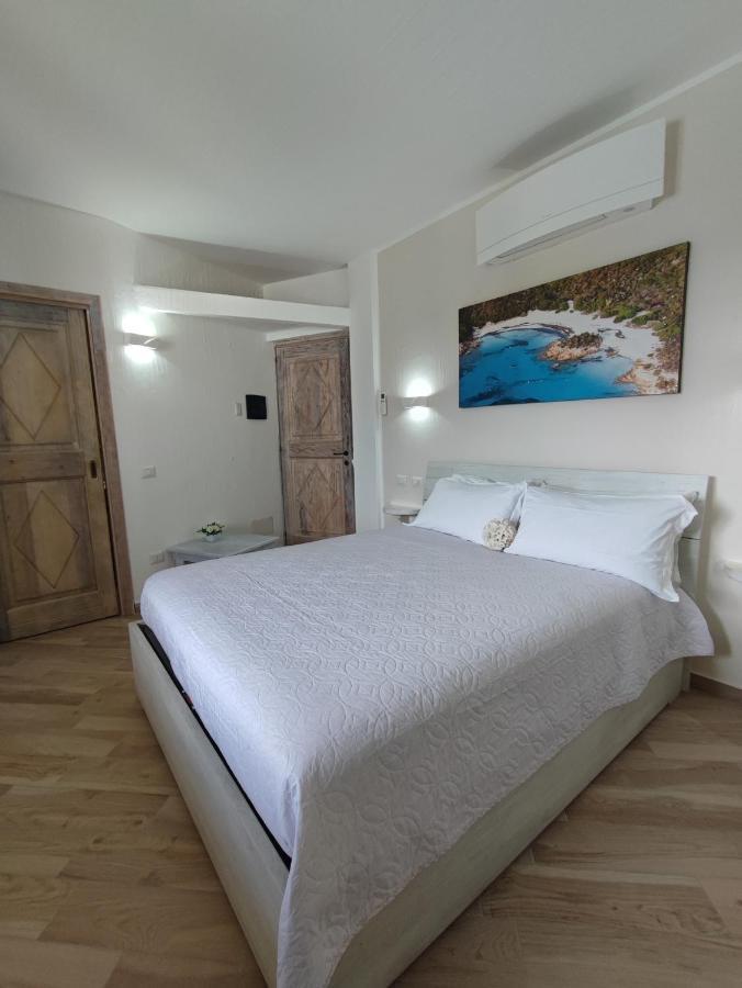 Antica Isola Bed & Breakfast Olbia Exterior photo